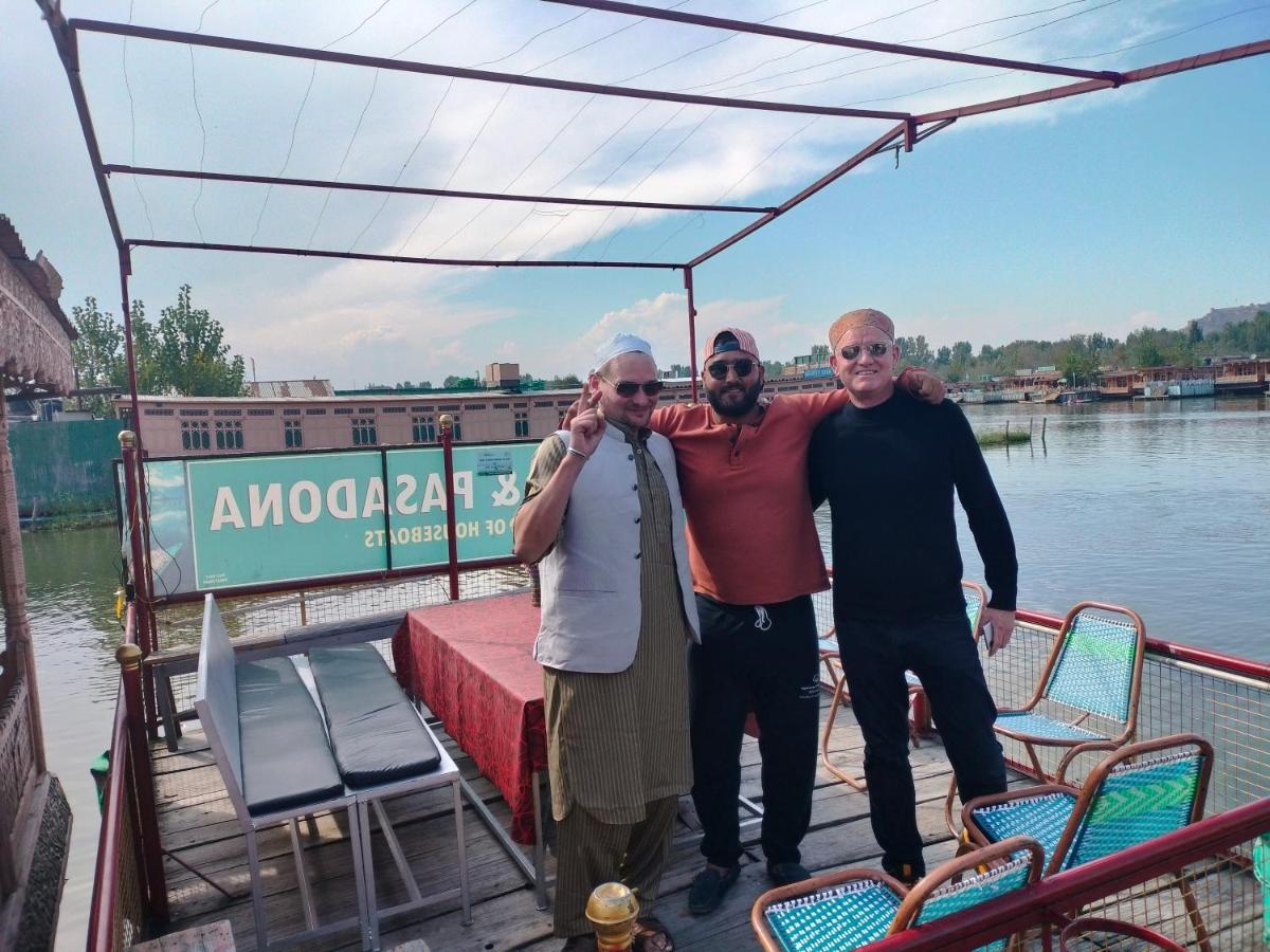 Lala Rulh Heritage Group Of Houseboats Сринагар Экстерьер фото
