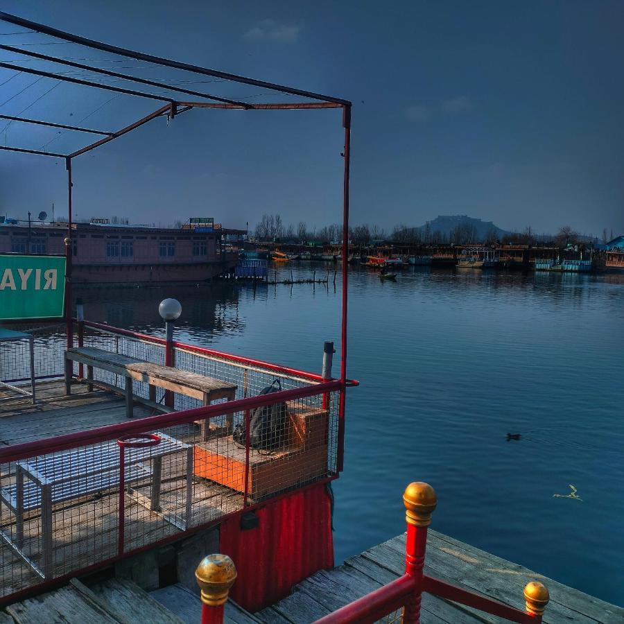 Lala Rulh Heritage Group Of Houseboats Сринагар Экстерьер фото