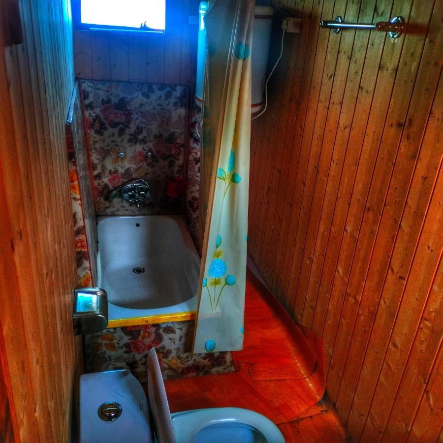 Lala Rulh Heritage Group Of Houseboats Сринагар Экстерьер фото